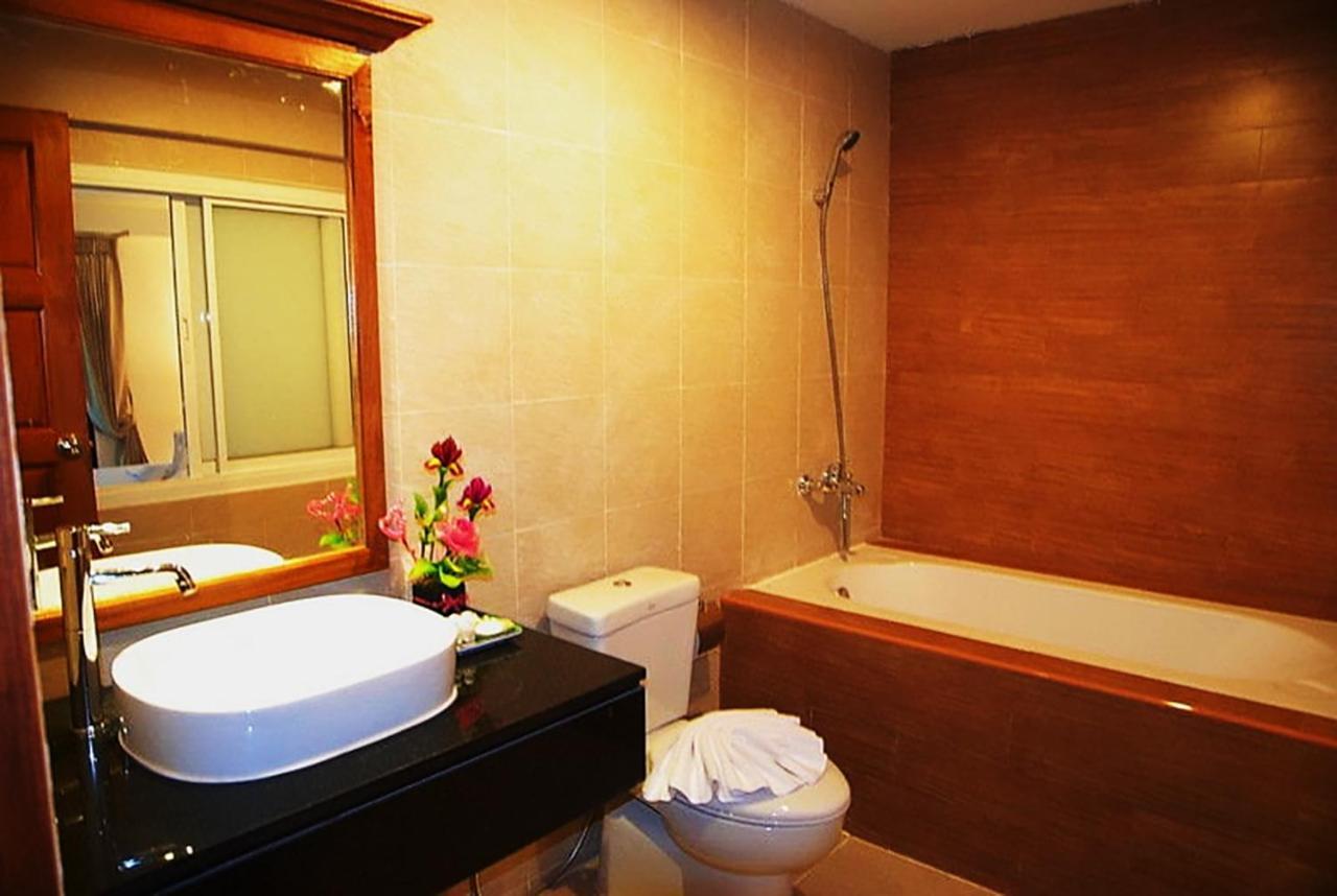 Bodega Phuket Patong (Adults Only)旅舍 外观 照片