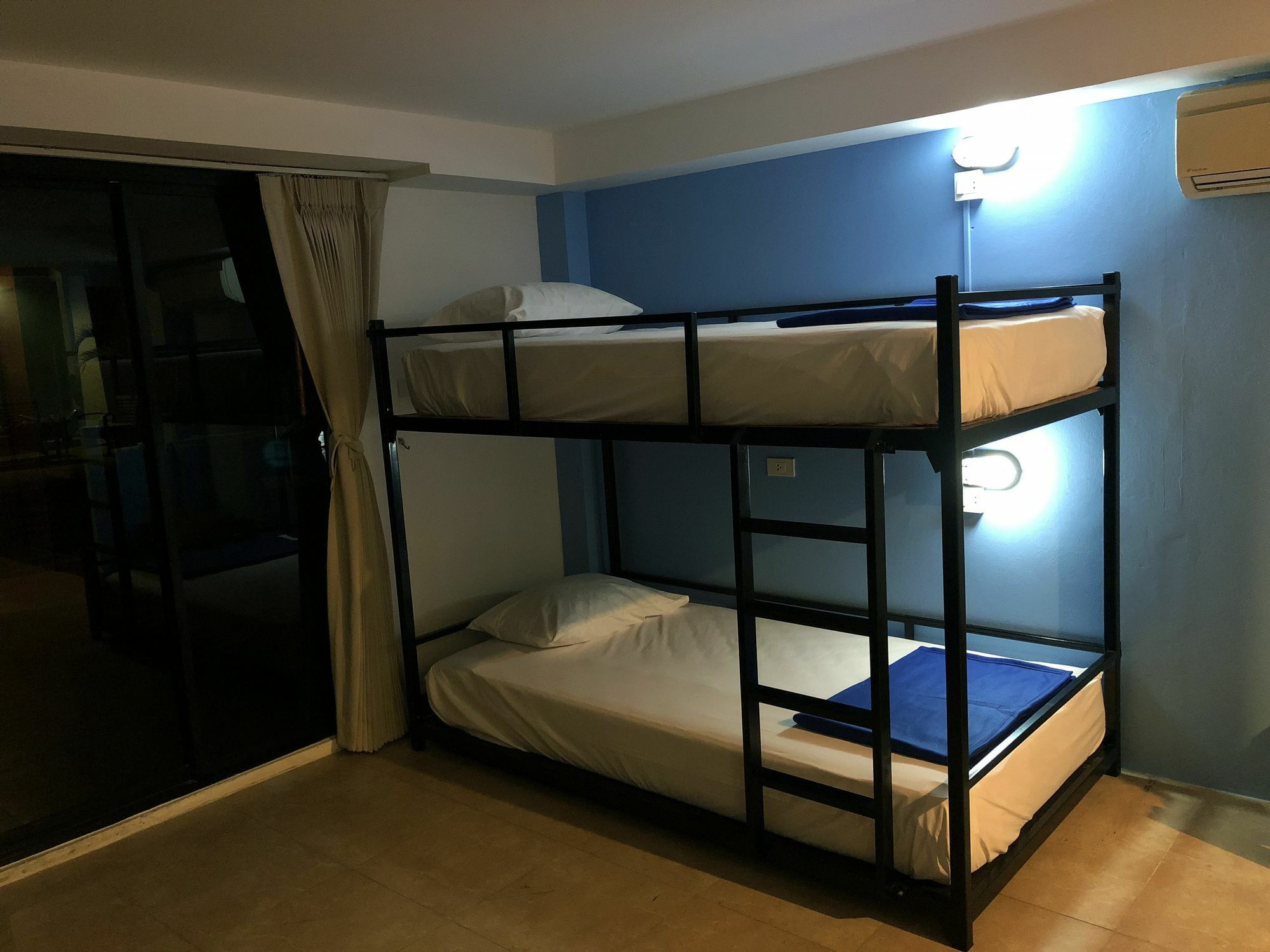 Bodega Phuket Patong (Adults Only)旅舍 外观 照片
